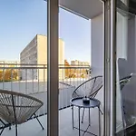 Stylovy - Pri Centre S Balkonom *