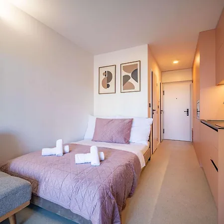 Apartmán Stylovy - Pri Centre S Balkonom *