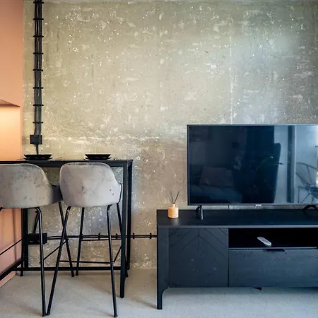 Stylovy - Pri Centre S Balkonom