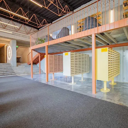 Apartmán Stylovy - Pri Centre S Balkonom *