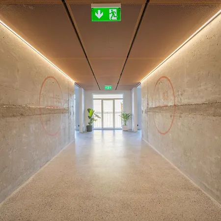 Stylovy - Pri Centre S Balkonom *