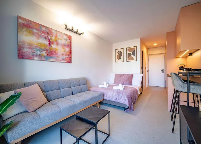 Stylovy - Pri Centre S Balkonom 아파트 코시체