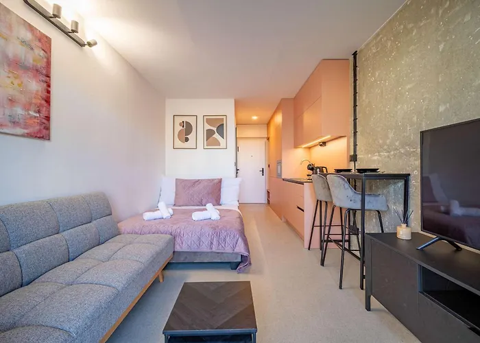 Stylovy - Pri Centre S Balkonom